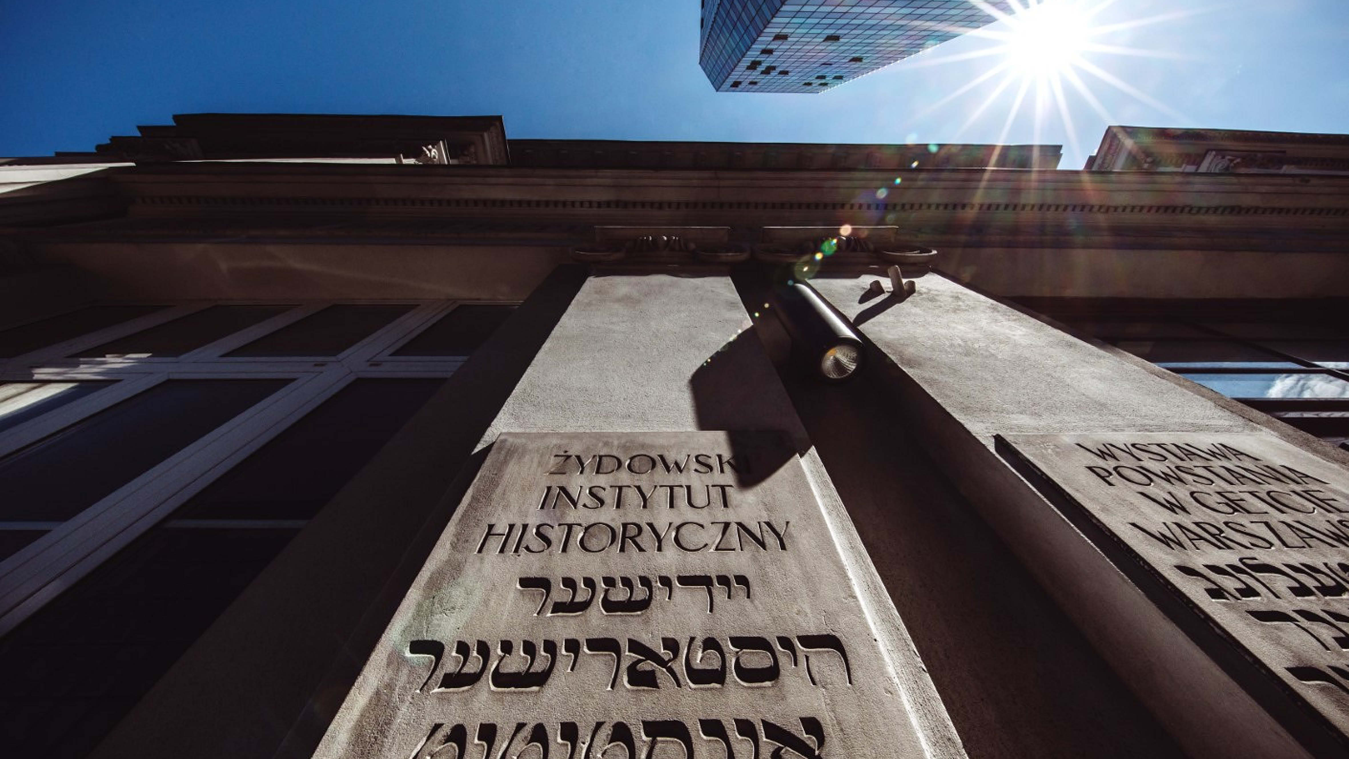 Tysdag 5. mai - Fly til Warszawa